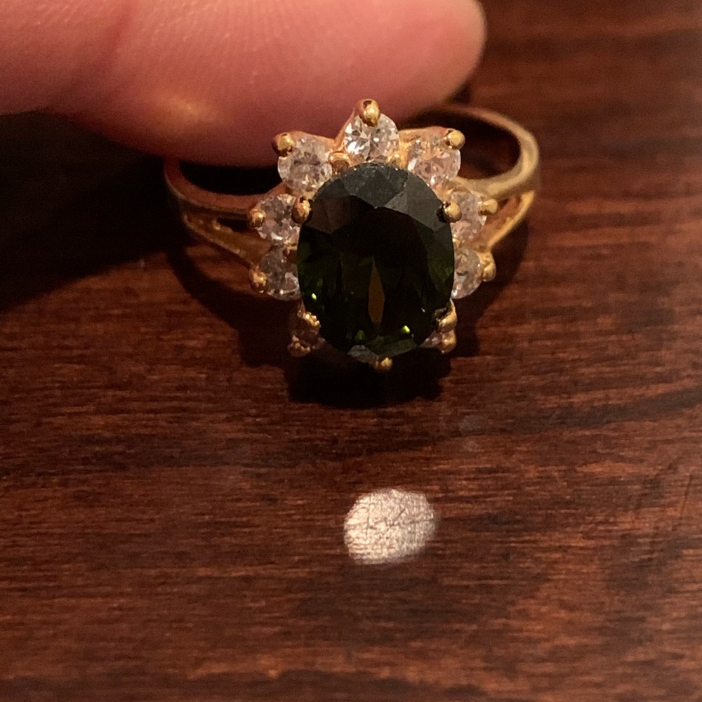 Beautiful Oval Green Sapphire Ring with Diamonds
